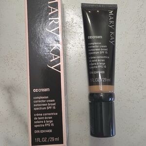 Mary Kay CC Cream - Broad Spectrum SPF 15 - Deep
